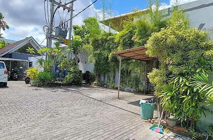 Hu'u Villa *